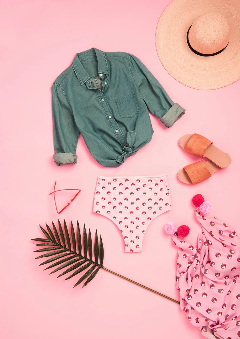 Outlet 🥰 Lolli Swim X Hello Kitty Sweet Cake Bottom: Pink 🧨 3 Lolli Swim X Hello Kitty Sweet Cake Bottom: Pink